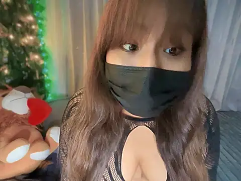 LunaXoxo online show from 12-10-24, 12:50