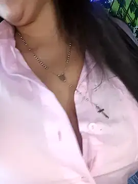 Snapshot of any_mour chatting on 10-09-25, 07:23 any mour online show from 10-09-25, 07:23