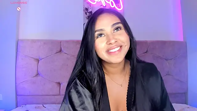 Cameliaa Smiith online show from 03-01-25, 10:24