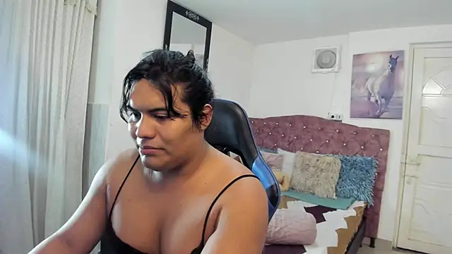 Margoth Montilla online show from 01-08-26, 02:36