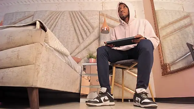 Snapshot of JamesParck chatting on 02-23-25, 11:33 JamesParck online show from 02-23-25, 11:33