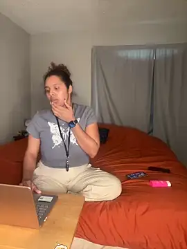 Snapshot of Lex1ma6969 chatting on 02-10-25, 06:03 Lex1ma6969 online show from 02-10-25, 06:03