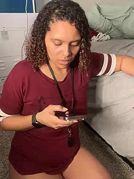 Snapshot of Lex1ma6969 chatting on 02-24-25, 10:03 Lex1ma6969 online show from 02-24-25, 10:03