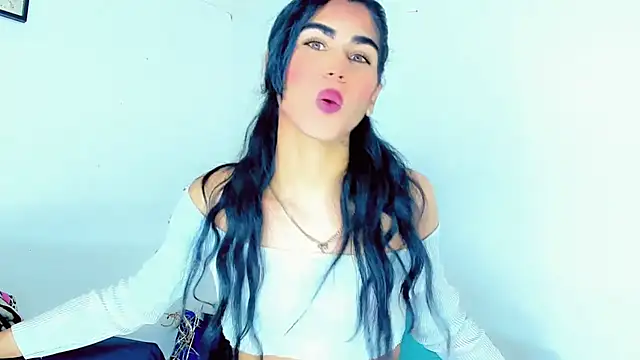 hannabigdirty online show from 12-24-24, 01:06