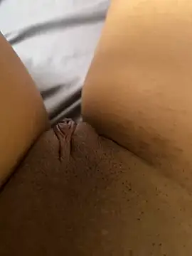 Snapshot of lili_fire69 chatting on 03-20-25, 06:31 lili fire69 online show from 03-20-25, 06:31