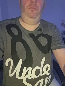 ShyBoy1982 online show from 12-20-25, 10:17