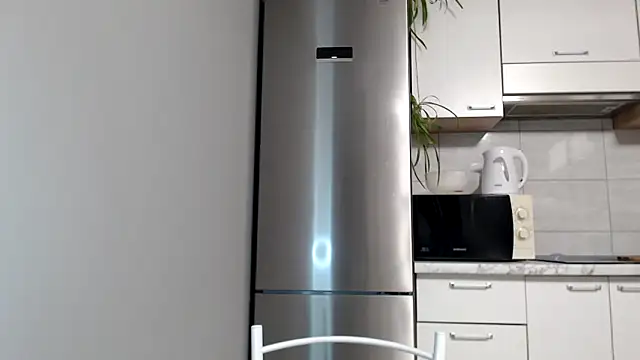 Snapshot of SierraSky_ chatting on 02-04-25, 06:06 SierraSky online show from 02-04-25, 06:06