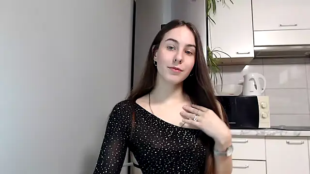 Snapshot of SierraSky_ chatting on 02-07-25, 06:24 SierraSky online show from 02-07-25, 06:24