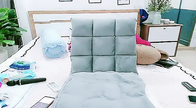 Snapshot of HC_jun chatting on 03-10-25, 06:01 HC jun online show from 03-10-25, 06:01