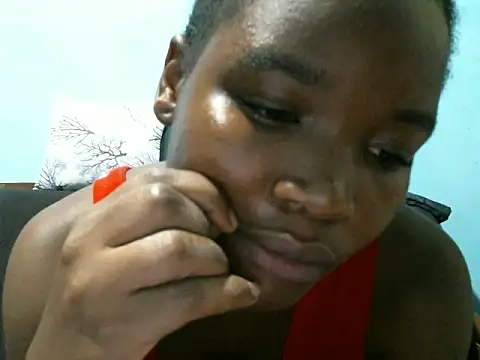 Snapshot of cocolicky chatting on 10-16-25, 08:10 cocolicky online show from 10-16-25, 08:10