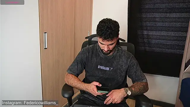 Derek w online show from 11-14-25, 07:45