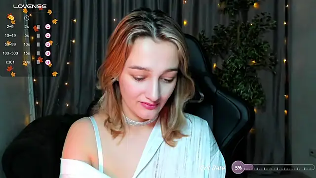 Snapshot of Sinty_Noria chatting on 01-13-25, 04:18 Sinty Noria online show from 01-13-25, 04:18