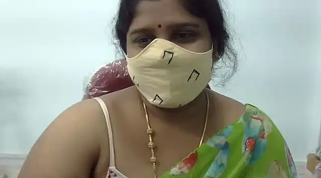 Snapshot of Vennela-1-Telugu chatting on 12-18-24, 10:30 Vennela-1-Telugu online show from 12-18-24, 10:30