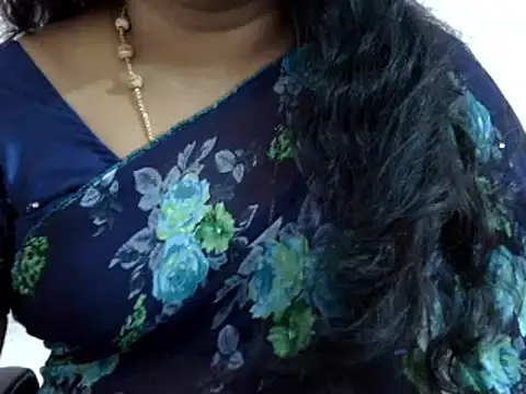 Snapshot of Vennela-1-Telugu chatting on 02-13-25, 09:09 Vennela-1-Telugu online show from 02-13-25, 09:09