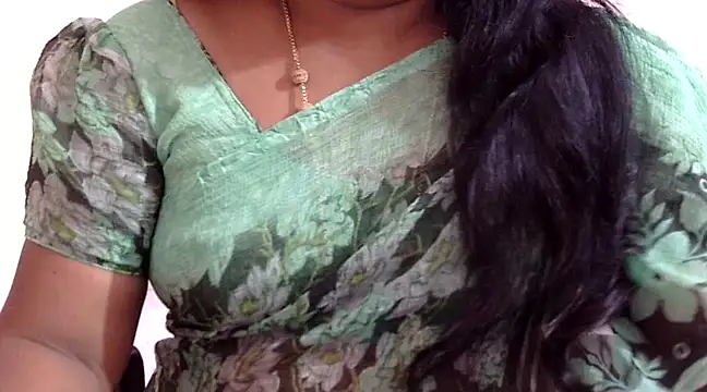 Snapshot of Vennela-1-Telugu chatting on 02-15-25, 08:44 Vennela-1-Telugu online show from 02-15-25, 08:44