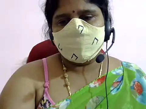 Snapshot of Vennela-1-Telugu chatting on 02-22-25, 11:35 Vennela-1-Telugu online show from 02-22-25, 11:35