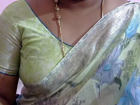 Snapshot of Vennela-1-Telugu chatting on 03-18-25, 11:19 Vennela-1-Telugu online show from 03-18-25, 11:19