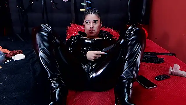 Hannamariana online show from 01-24-25, 05:53