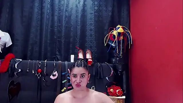 Hannamariana online show from 02-18-25, 08:14