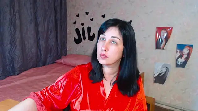 JillStevens online show from 09-24-25, 02:31