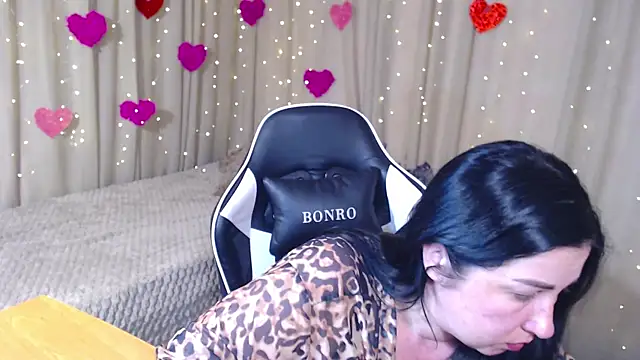 JillStevens online show from 05-11-26, 02:06