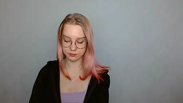 cindi hot online show from 12-13-24, 08:41