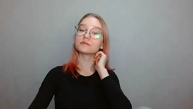 cindi hot online show from 12-15-24, 09:03