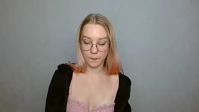 cindi hot online show from 01-04-25, 12:27