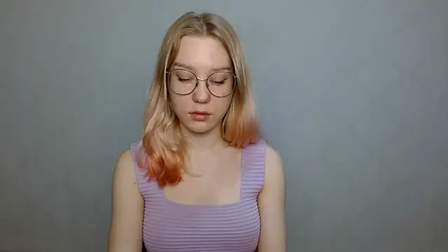 cindi hot online show from 01-10-25, 08:18