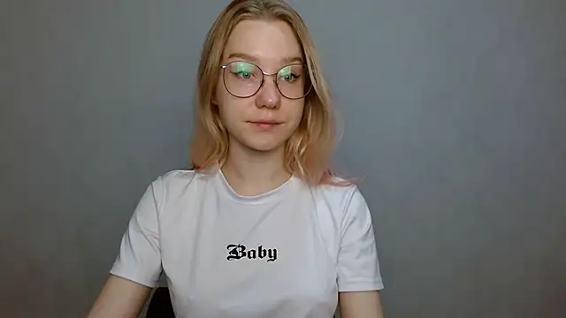 cindi hot online show from 01-13-25, 10:14