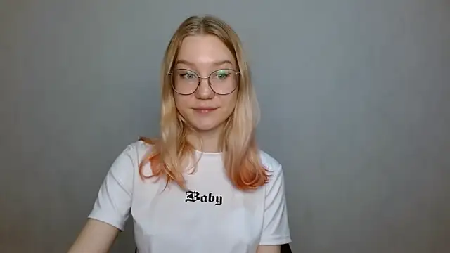 cindi hot online show from 01-13-25, 01:17