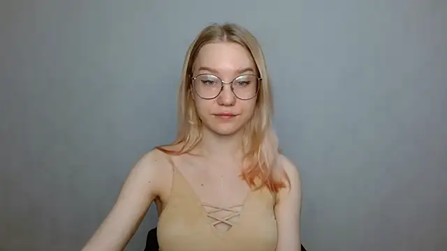 cindi hot online show from 01-23-25, 09:39