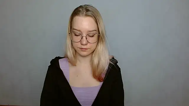 cindi hot online show from 01-28-25, 10:02