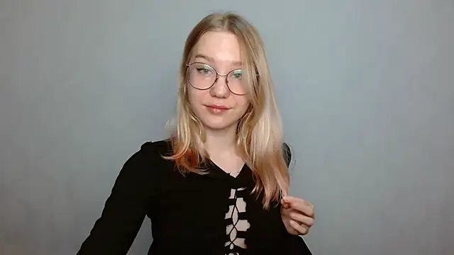 cindi hot online show from 02-06-25, 12:05