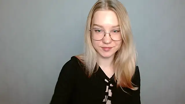 cindi hot online show from 02-07-25, 09:47