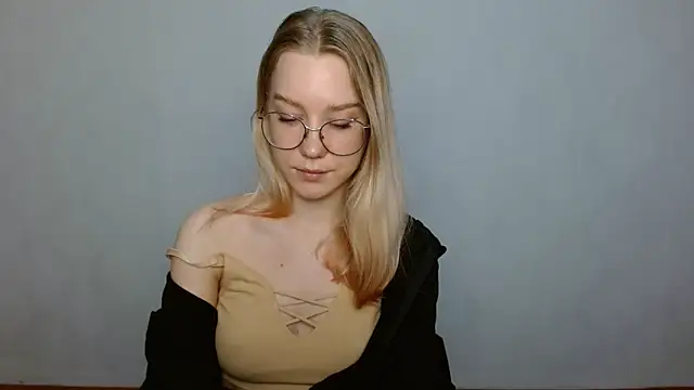 cindi hot online show from 02-09-25, 12:41