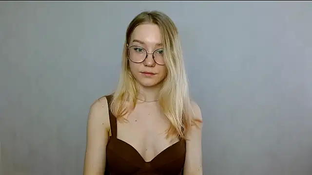 cindi hot online show from 02-25-25, 09:42