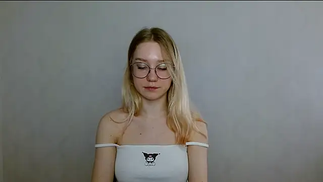 cindi hot online show from 03-08-25, 09:17