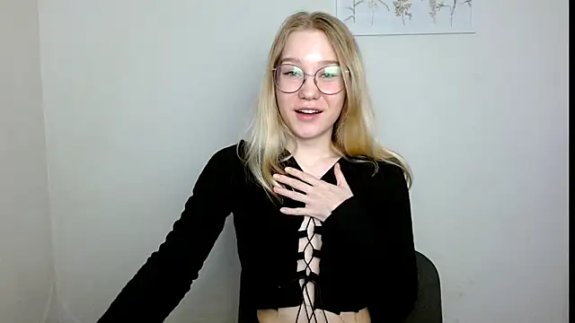 cindi hot online show from 03-21-25, 11:33