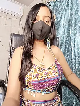 Parinaaz18 online show from 05-11-26, 01:06