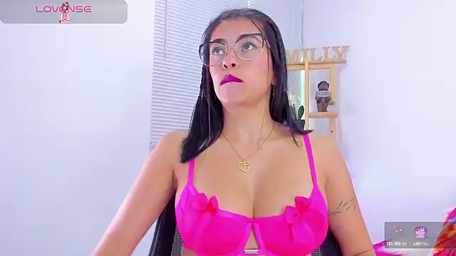 Snapshot of EmillySanders chatting on 01-10-25, 03:16 EmillySanders online show from 01-10-25, 03:16