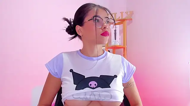 Snapshot of EmillySanders chatting on 03-12-25, 10:16 EmillySanders online show from 03-12-25, 10:16