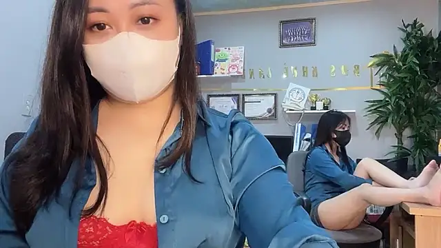 Bamboo Swetie online show from 12-02-24, 07:58