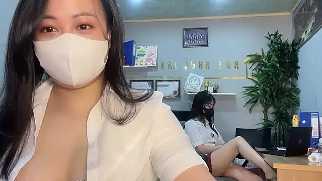 Bamboo Swetie online show from 12-03-24, 05:20