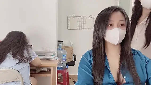 Bamboo Swetie online show from 10-21-25, 03:35