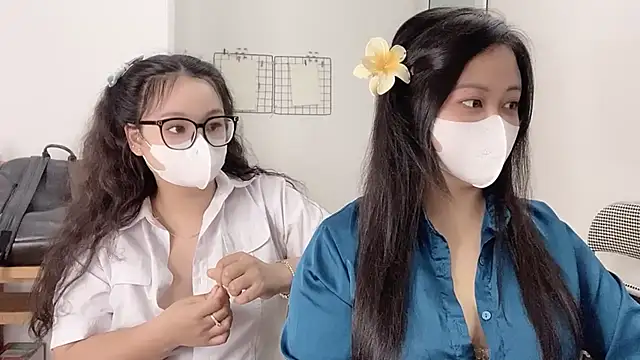 Bamboo Swetie online show from 11-22-25, 03:00