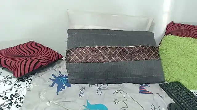 massiveme38 online show from 11-30-25, 03:16