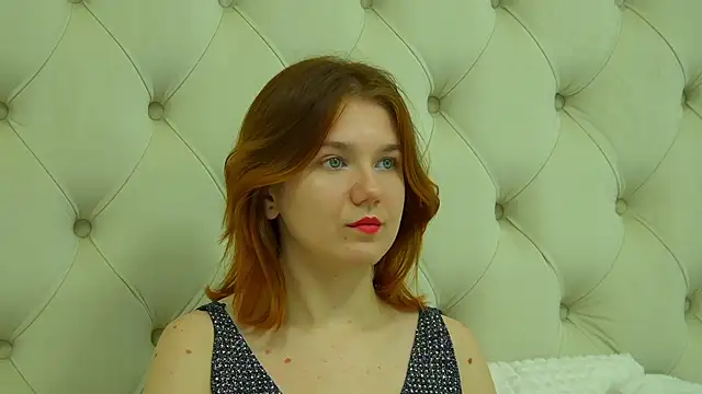 LessySmith online show from 11-30-25, 04:55