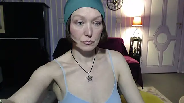 Snapshot of Marquise555 chatting on 02-02-25, 05:04 Marquise555 online show from 02-02-25, 05:04