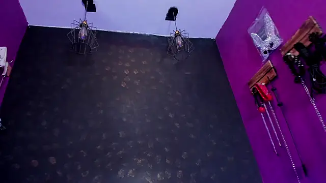 Alexa Slave online show from 11-22-25, 07:02